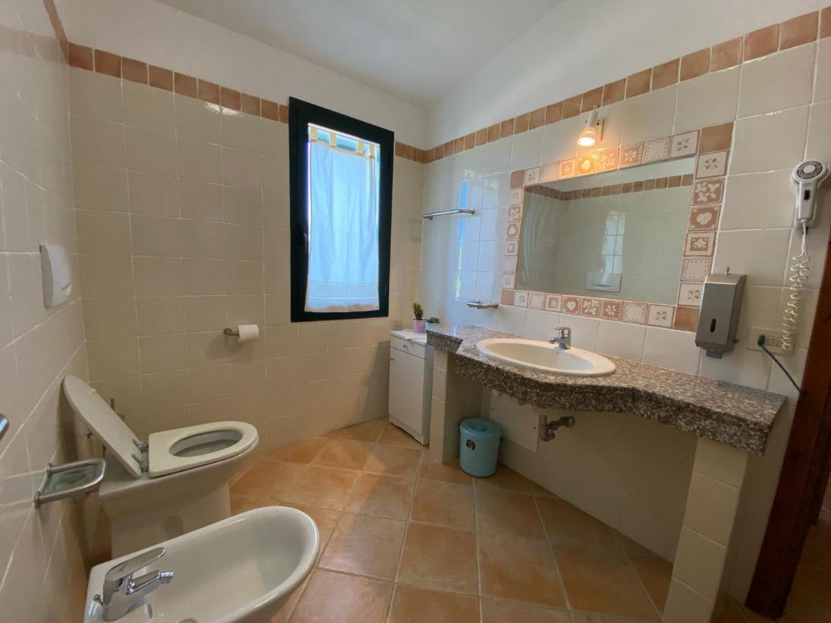 Agriturismo Lu Branu Arzachena Eksteriør billede