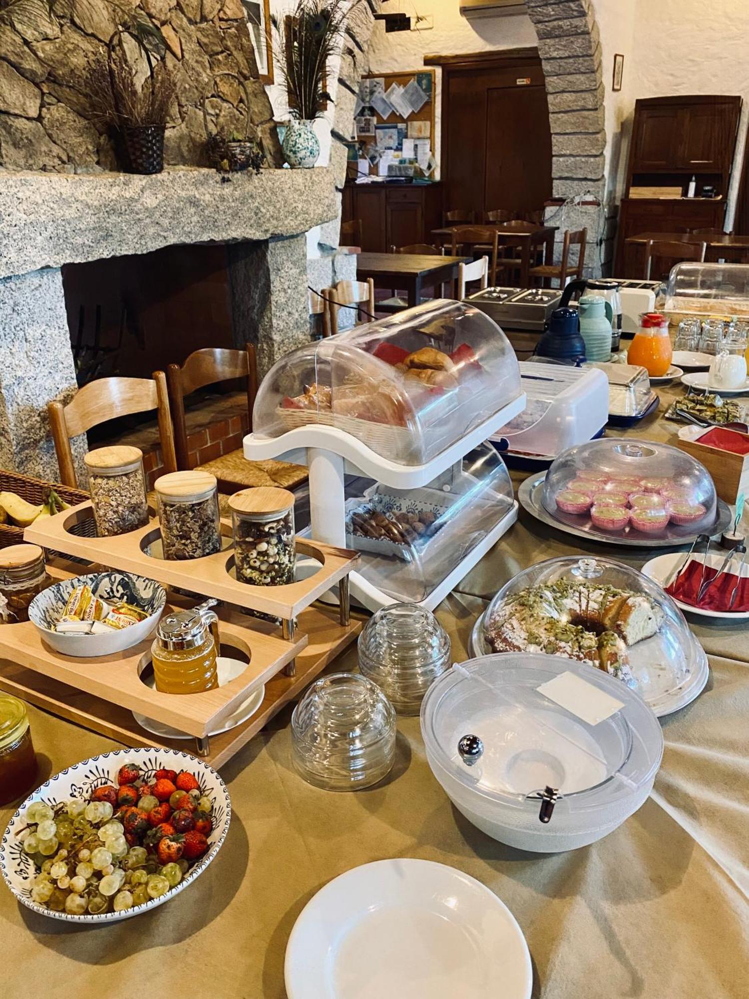Agriturismo Lu Branu Arzachena Eksteriør billede